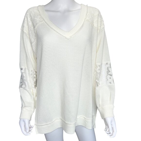 Torrid Ivory Waffle Knit V-Neck Pullover Top w/ Lace Sleeves Womens Size 0/L - Picture 1 of 9